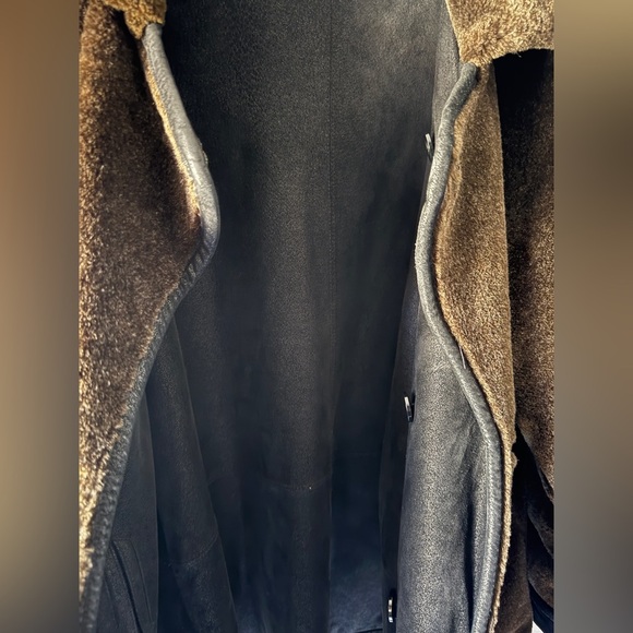 Charles Klein Size Medium Black Suede Brown Faux Fur Reversible Buttoned Jacket - Picture 6 of 16